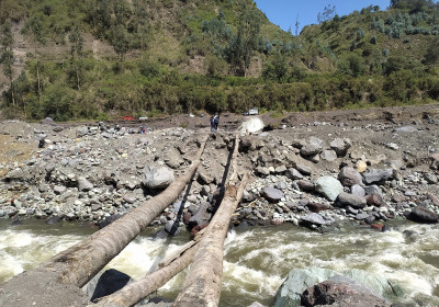 Replanteo del Nuevo Puente: Trabajo Coordinado entre El Altar y Puela